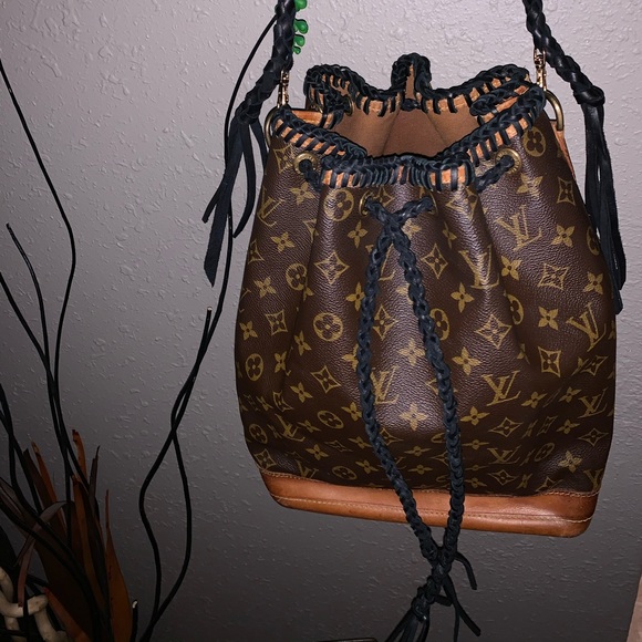 Authentic Louis Vuitton Noe GM - Picture 4 of 9